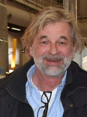 Anders Almén menar: " Det är inte köparen som avgör hur omleveransen sker, bara att den sker inom ”skälig tid” Anders